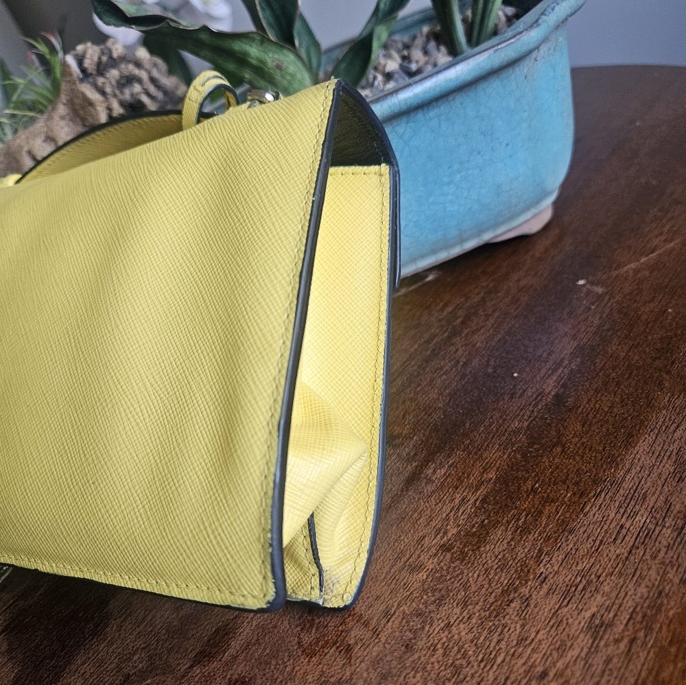 Authentic Prada Saffiano Leather yellow clutch/ shoulder bag - Picture 12 of 12